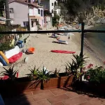 Il Sottomarino - Goelba * بورتوفيرّايو